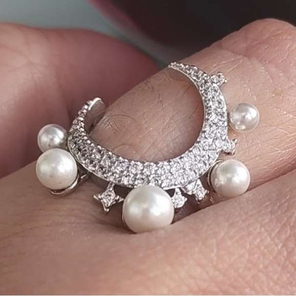 New silver 18k gold plated diamond simulated diamond and water pearl ring size 7 - Picture 1 of 8